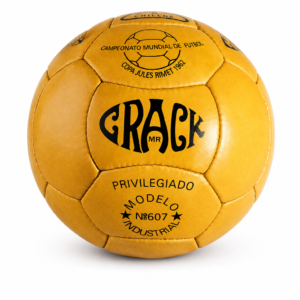 1962 FIFA World Cup Chile Crack Modelo 607 Genuine Leather Soccer Ball