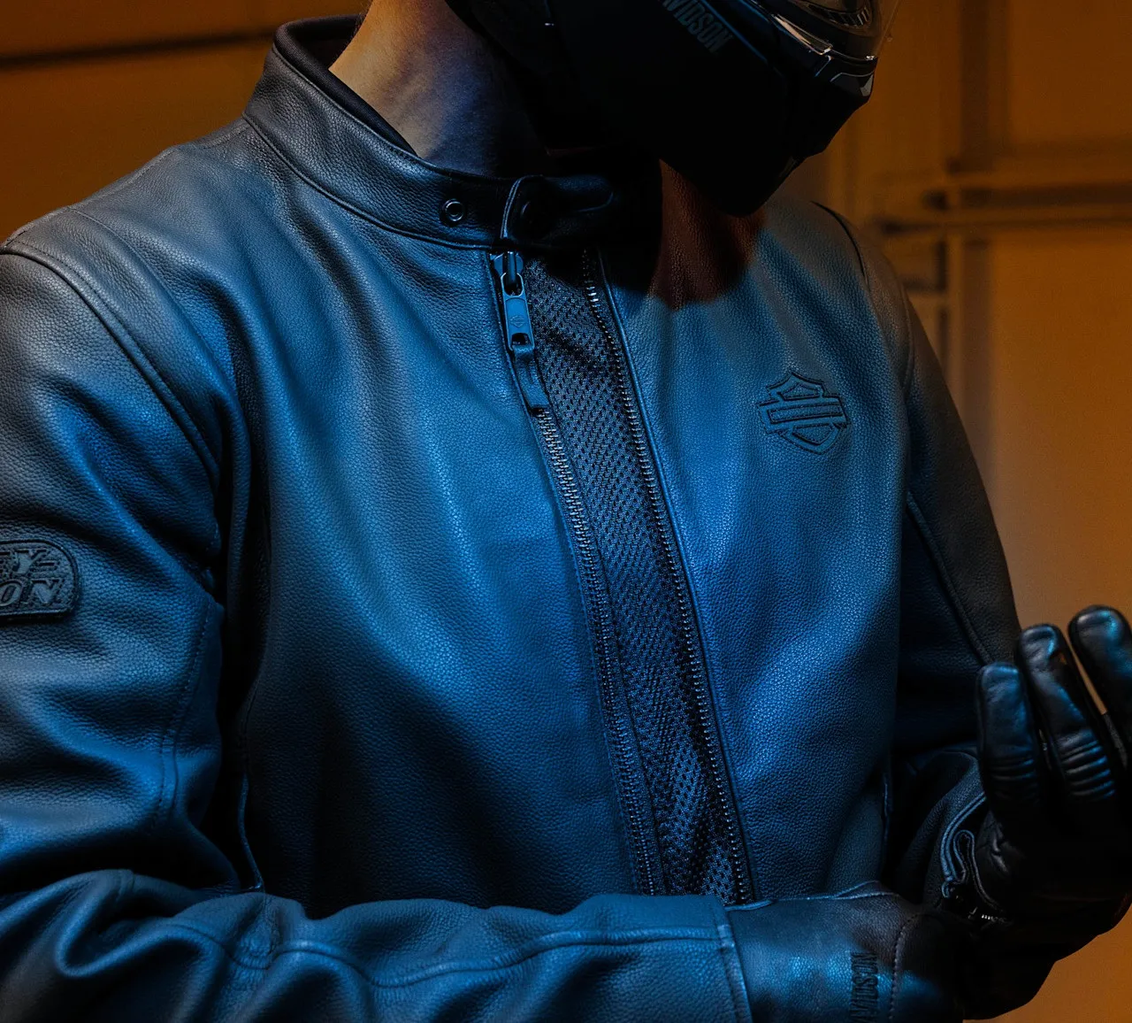 Harley-Davidson Black Leather Moto Jacket with Adjustable Side Tabs - Image 5
